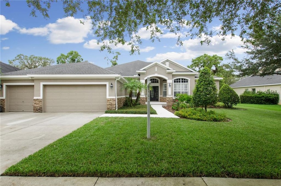 Gorgeous Fishhawk Ranch Pool Home!