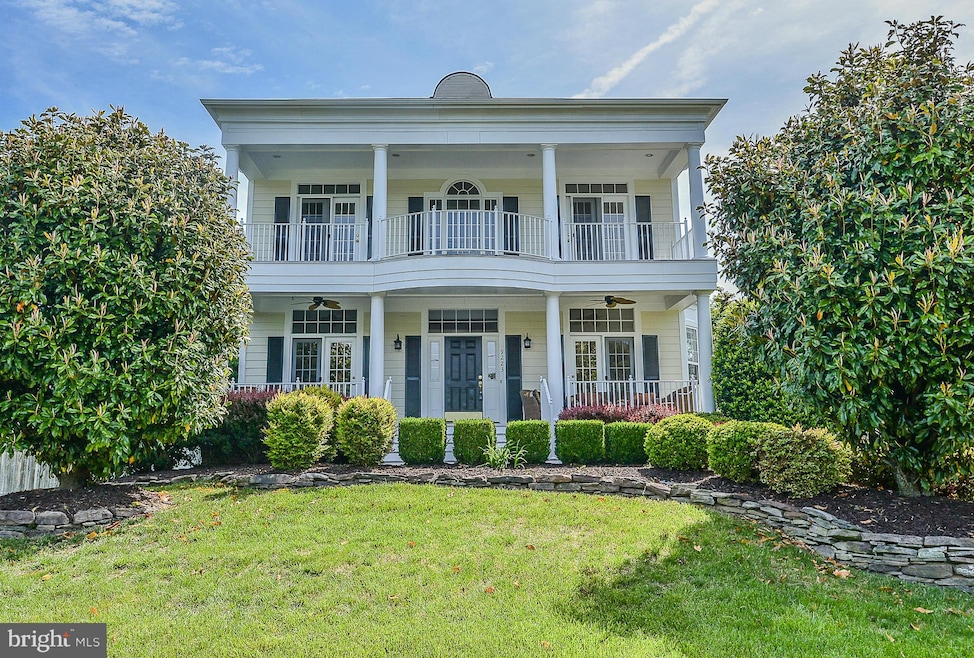 9223 Ox Rd, Lorton, VA 22079 - photo 1