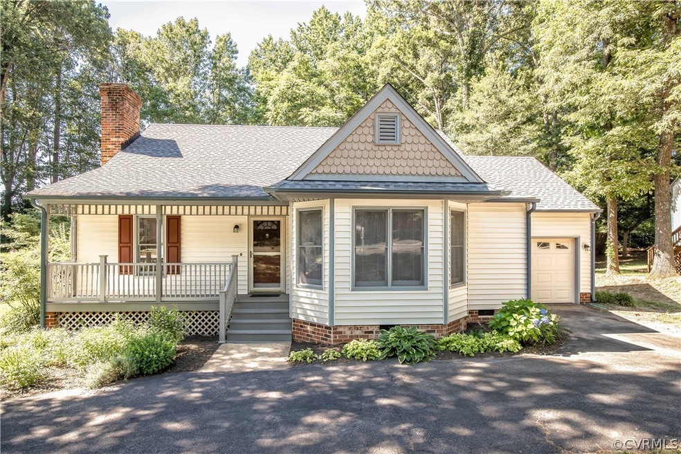 Charming Victorian Ranch on quiet cul-de-sac.