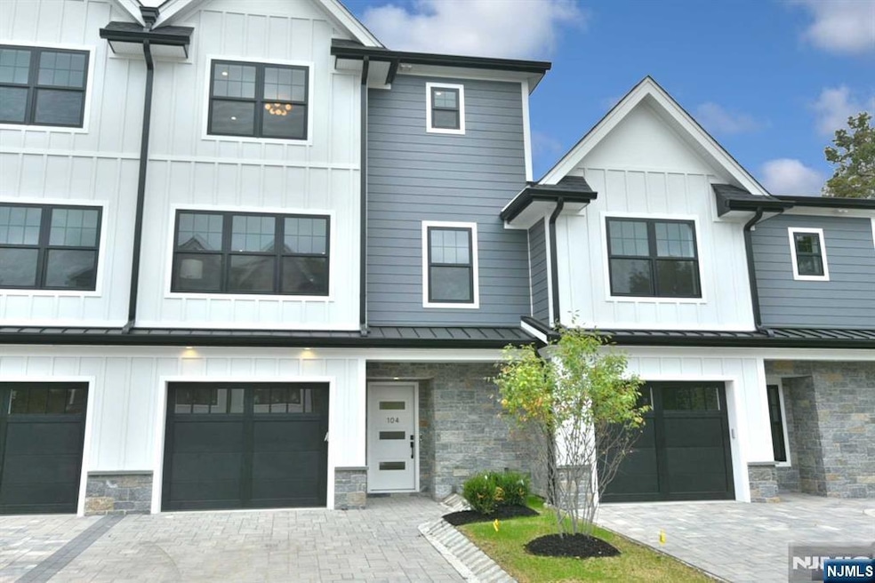 For Rent $6,500/month