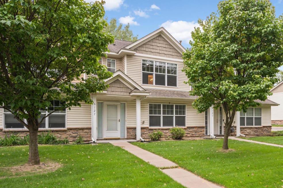 Welcome to 6127 32nd Ave!