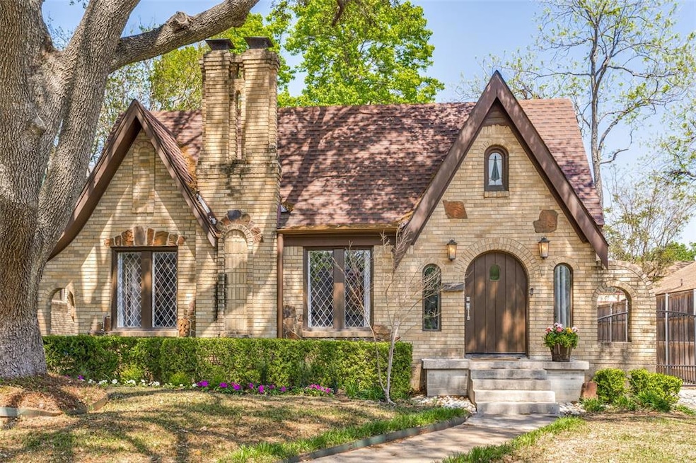 5455 Monticello Ave, Dallas, TX 75206 - photo 1