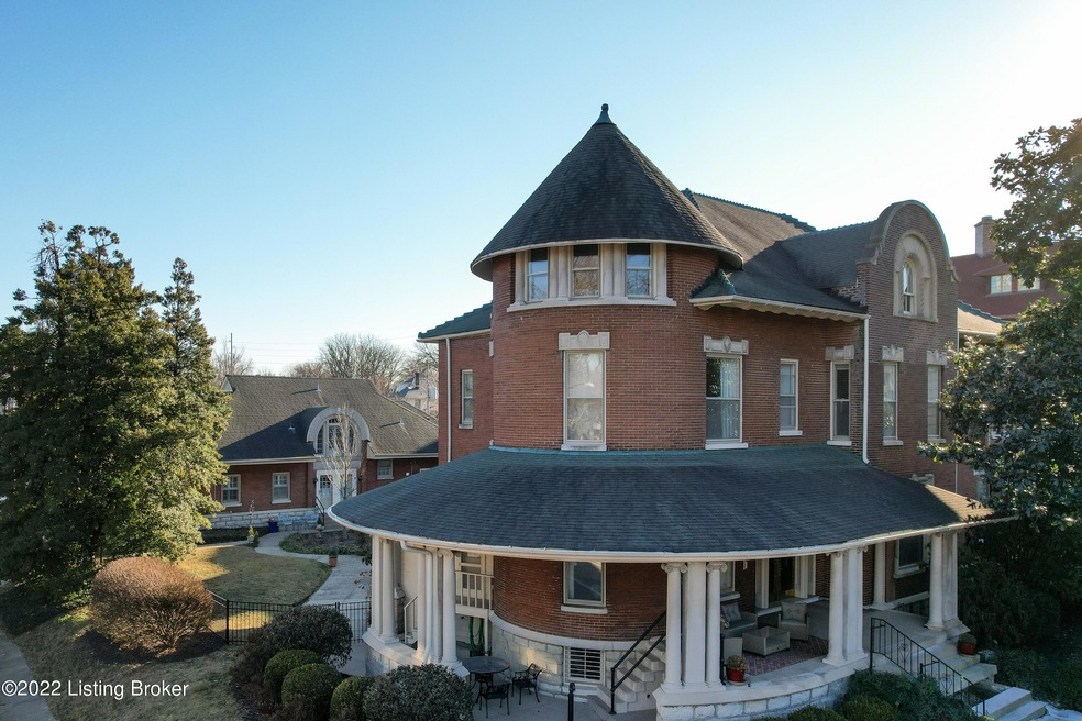 2026 Cherokee Pkwy unit B, Louisville, KY 40204 - photo 1