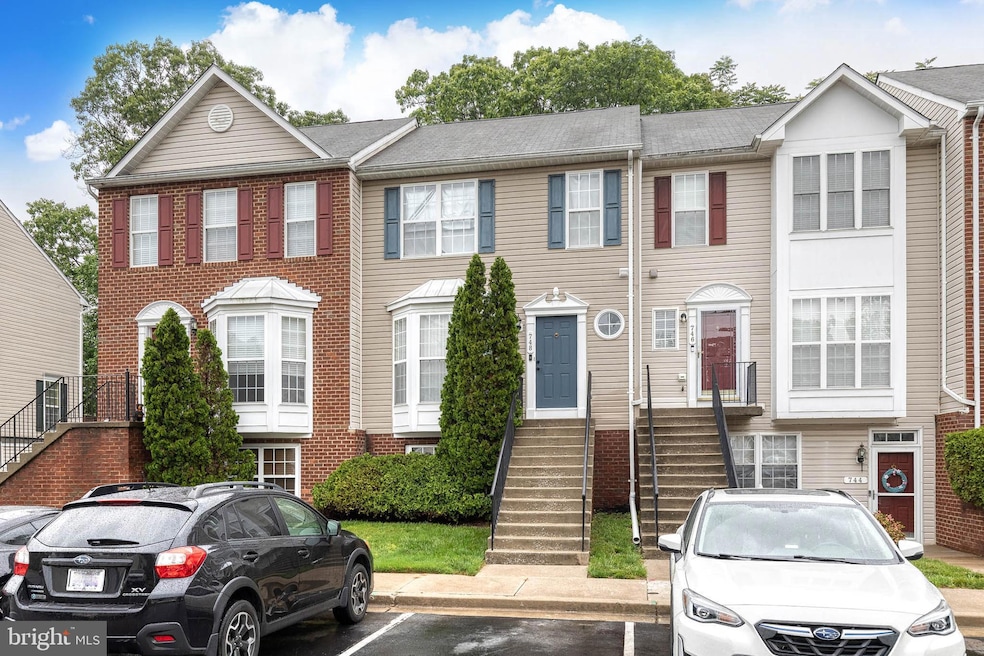 748 Heather Stone Loop unit 31, Glen Burnie, MD 21061 - photo 1