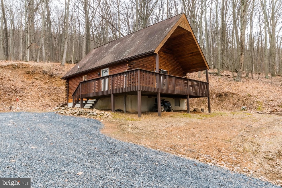 261 Boiling Springs Ct, Gerrardstown, WV 25420 - photo 1