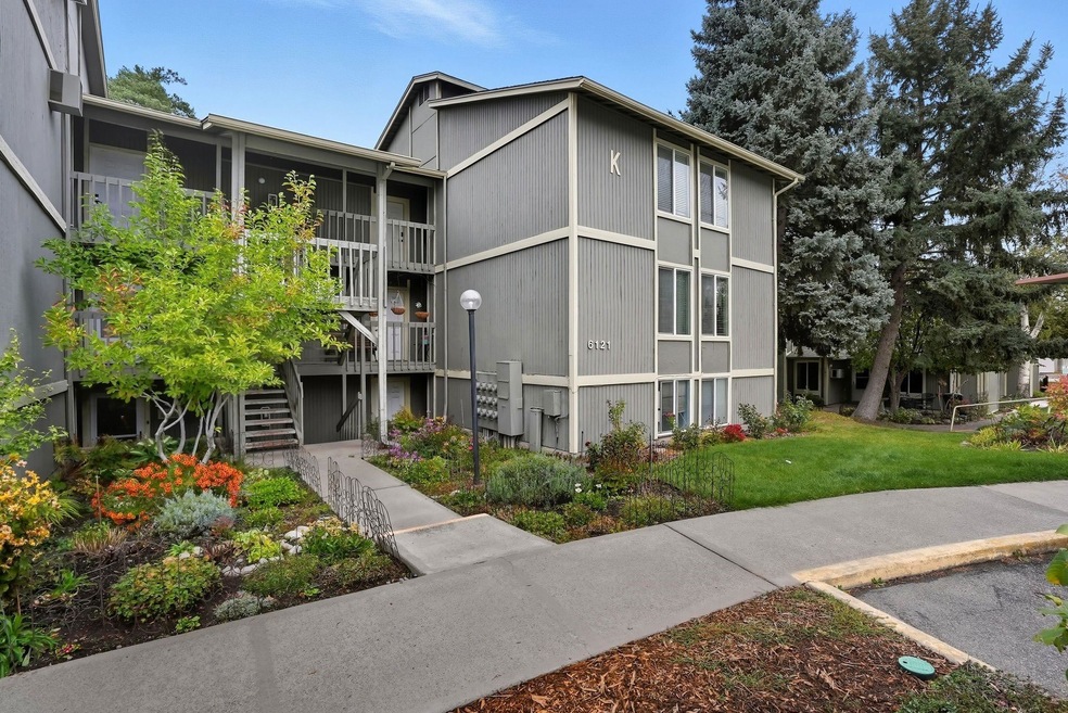 Pending $150,000 • Co-Listing Agent