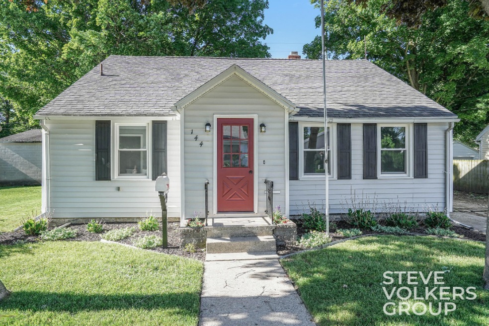 144 Hanlon Court, Wayland