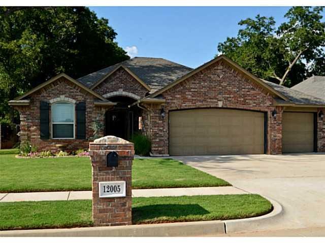 Exterior Front. ABSOLUTELY BEAUTIFUL HOME INSIDE &