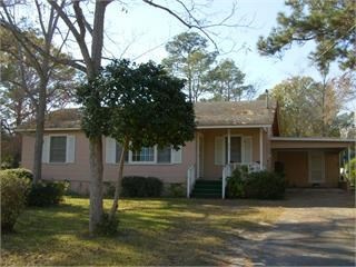 819 Daughtry Ave N, Douglas, GA 31533 - photo 1