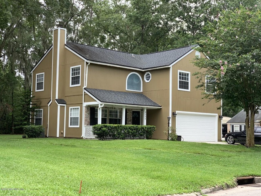 8050 Dickie Dr, Jacksonville, FL 32216 - photo 1