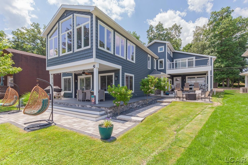 8210 Clarks Cove, Addison, MI 49220 - photo 1