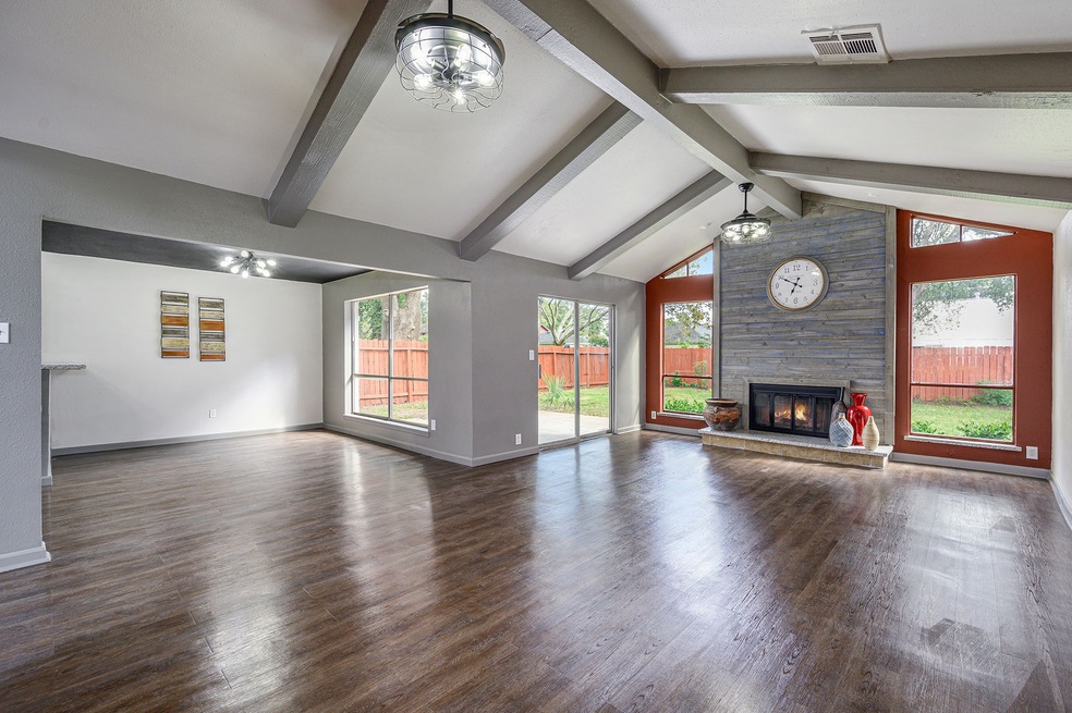 5603 Blackjack Ln, Houston, TX 77088 - photo 1