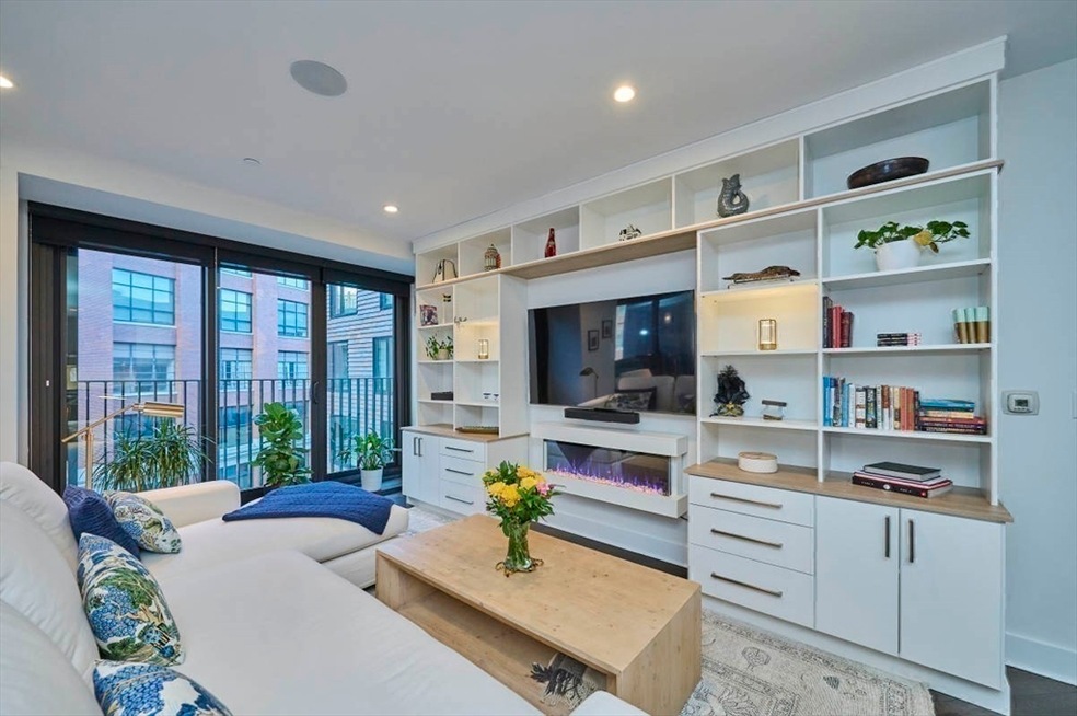 14 W Broadway unit 501A, Boston, MA 02127 - photo 1