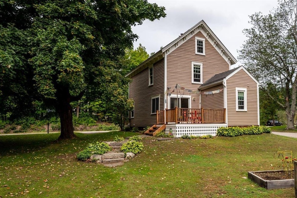 13 Railroad Ave, Newfields, NH 03856 - photo 1