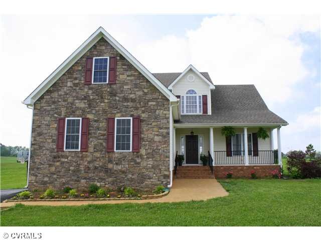 11710 Granary Hills Dr, Amelia Court House, VA 23002 - photo 1