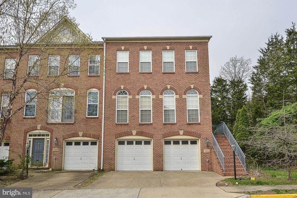 13624 Flying Squirrel Dr, Herndon, VA 20171 - photo 1