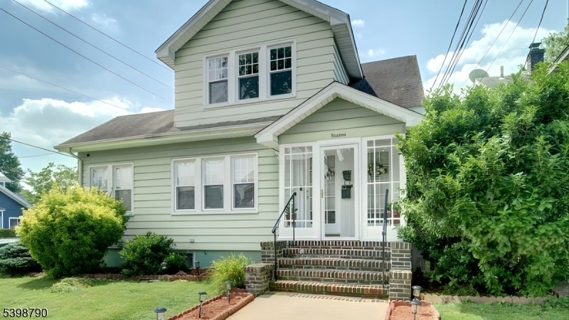 For Rent $2,200/month