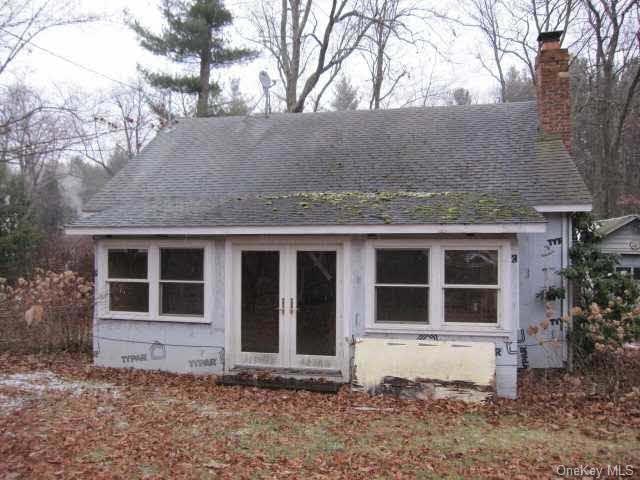 103 Beaver Rd, Red Hook, NY 12571 - photo 1