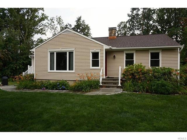2873 Hickory St, Yorktown Heights, NY 10598 - photo 1
