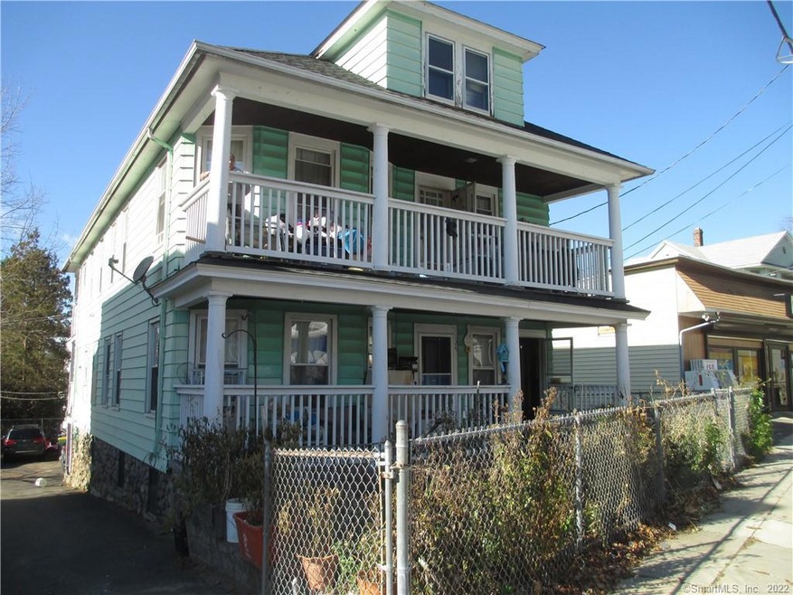 122 Oak St, Waterbury, CT 06704 - photo 1