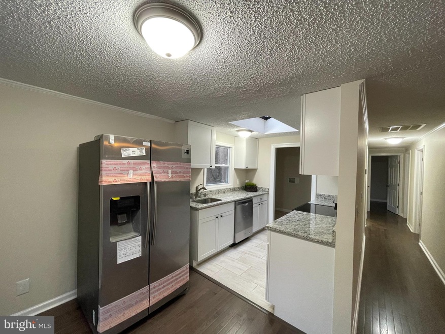 2494 Solomons Island Rd S, Prince Frederick, MD 20678 - photo 1