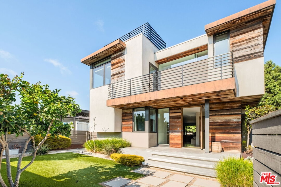 For Sale $3,495,000 • Co-Listing Agent