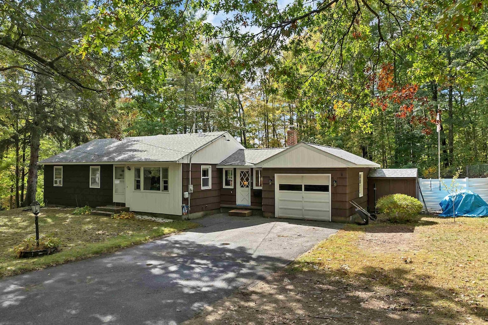 130 Searles Rd, Nashua, NH 03062 - photo 1