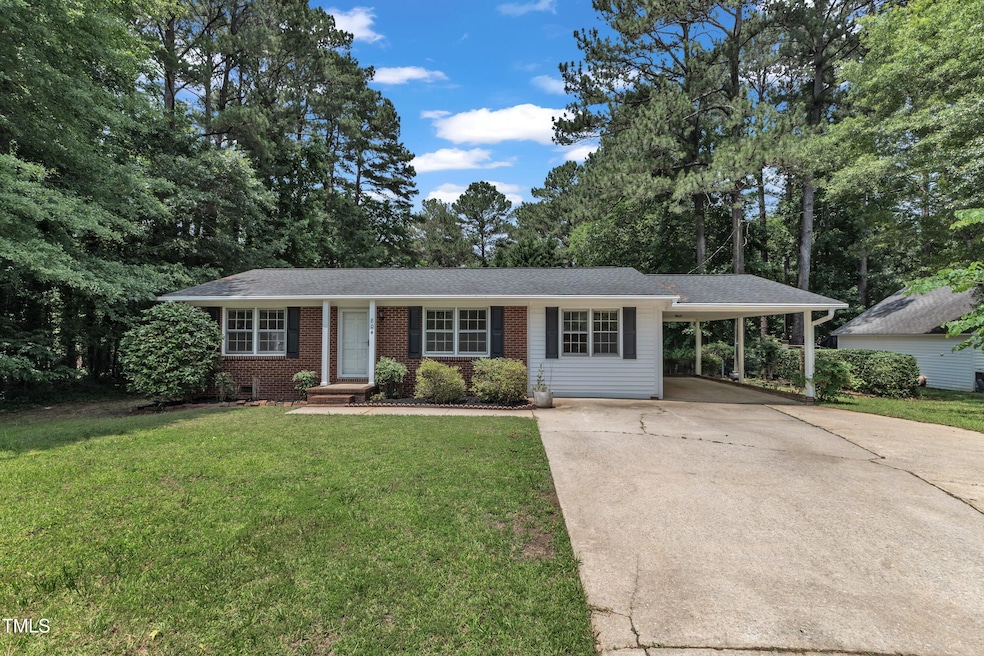01-804 Colonial-10