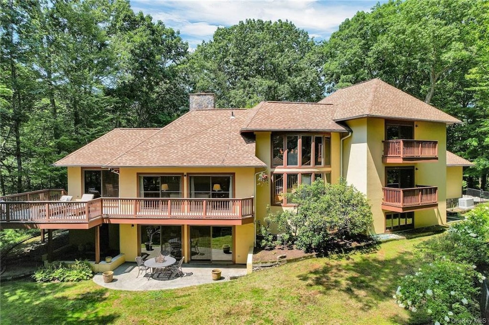 Sold $1,337,500 • Co-Listing Agent