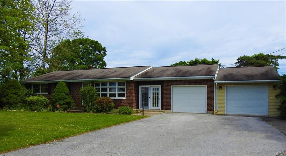 247 Zions Church Rd, Shoemakersville, PA 19555 - photo 1