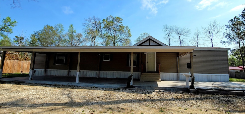 14227 Cottonwood Ln, Conroe, TX 77306 - photo 1