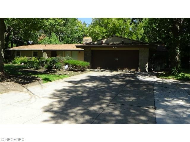 2123 Lee Blvd.