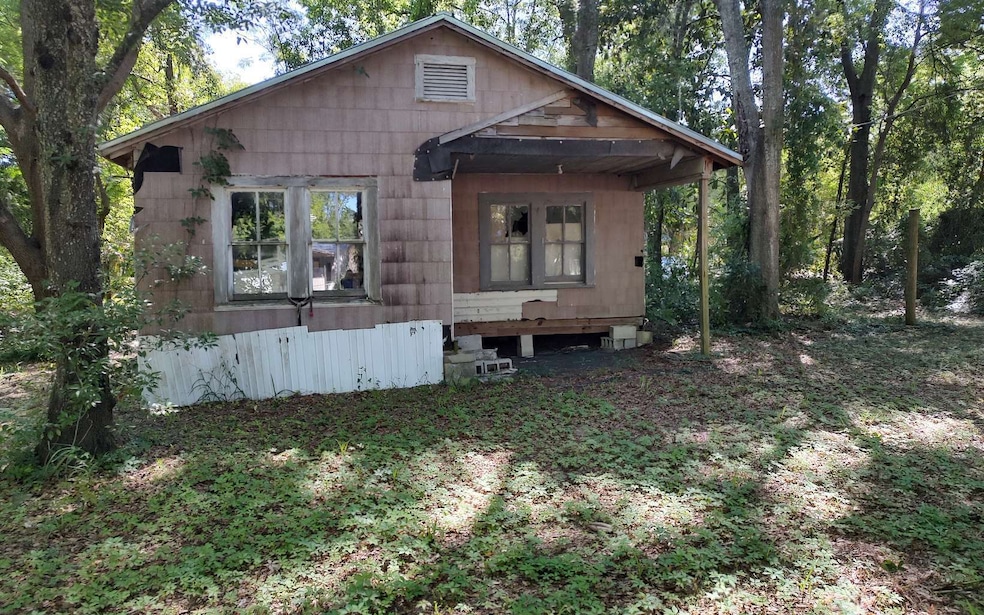 9 Lafayette Ave SW, Live Oak, FL 32064- Homes.com