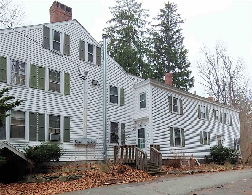 14 Bittersweet Ln unit 3, Exeter, NH 03833 - photo 1