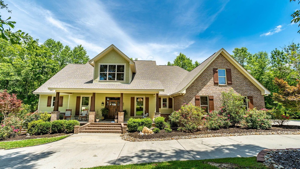 4-web-or-mls-1 Exterior (4 of 8)