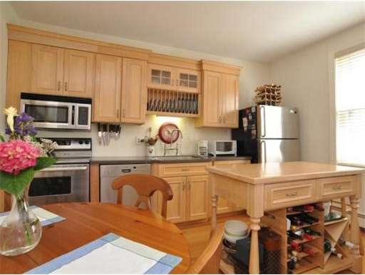 365 North St unit 6, Boston, MA 02113 - photo 1