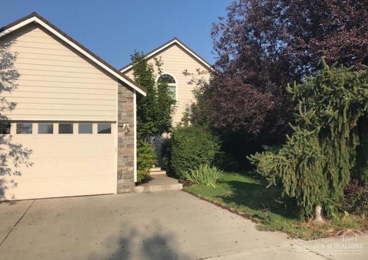 1409 NE Glacier Ridge Rd, Bend, OR 97701 - photo 1