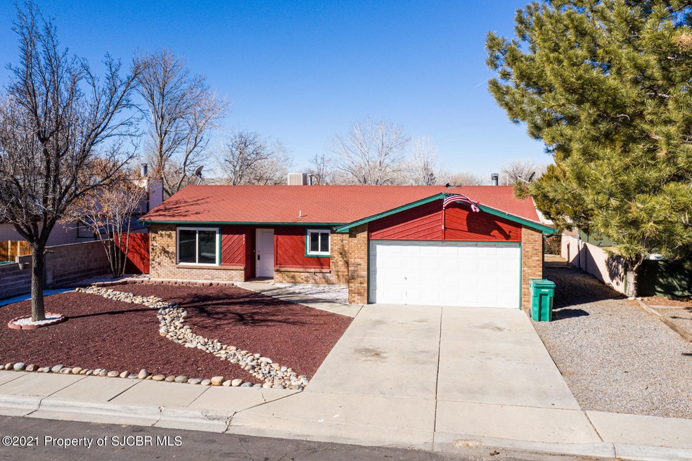 207 La Grange Ave, Farmington, NM 87401 - photo 1