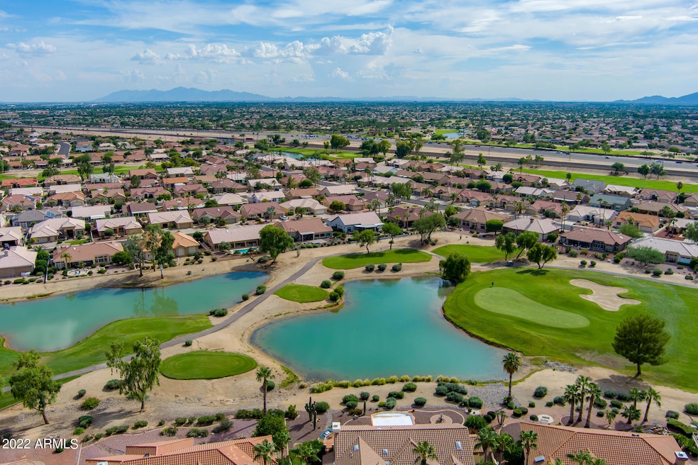 DOUBLE FAIRWAY & DOUBLE WATER VIEWS