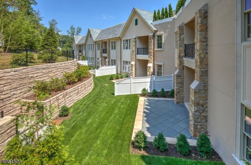 80 Claremont Rd Unit 108 unit 108, Bernardsville Boro, NJ 07924 - photo 1