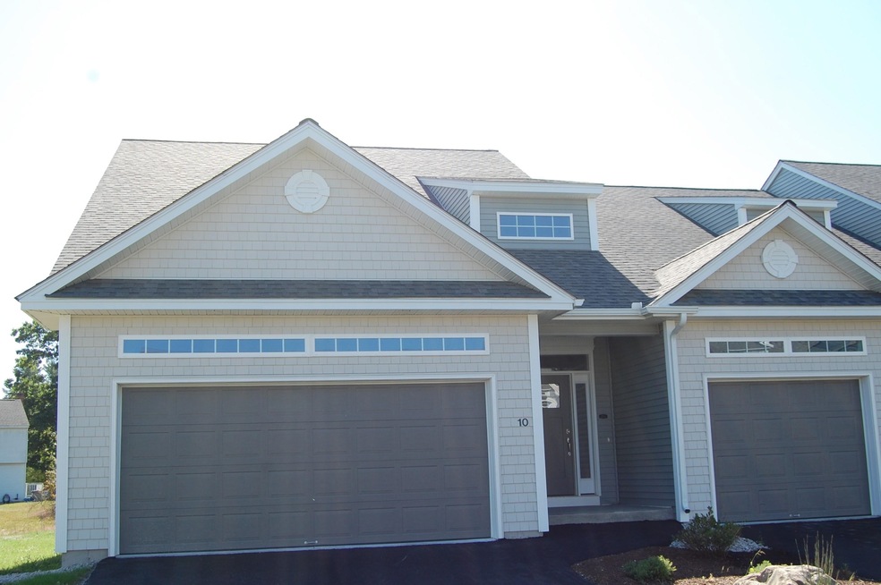 10 Sheffield Way unit 1E, Londonderry, NH 03053 - photo 1
