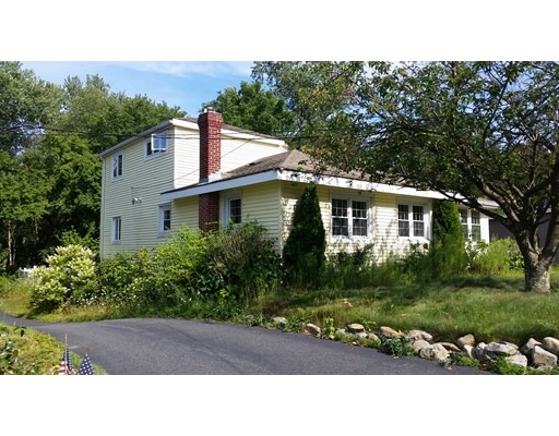 25 Vine St, Milford, MA 01757 - photo 1