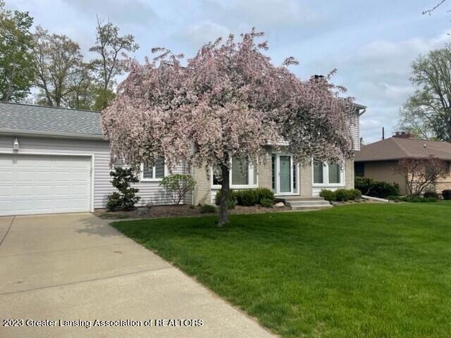 2930 E Westchester Rd, Lansing, MI 48911 - photo 1