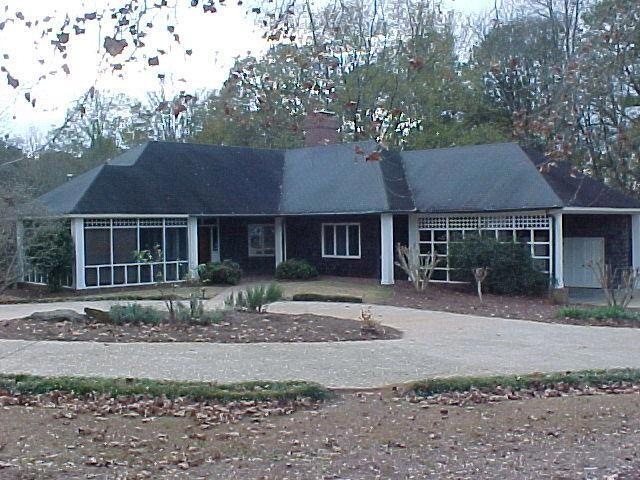 10 N Hill St, Carrollton, GA 30117 - photo 1