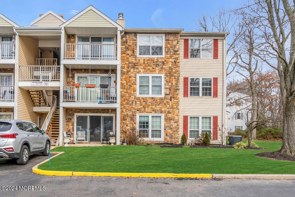 53 Aspen Ct unit F3, Trenton, NJ 08619 - photo 1