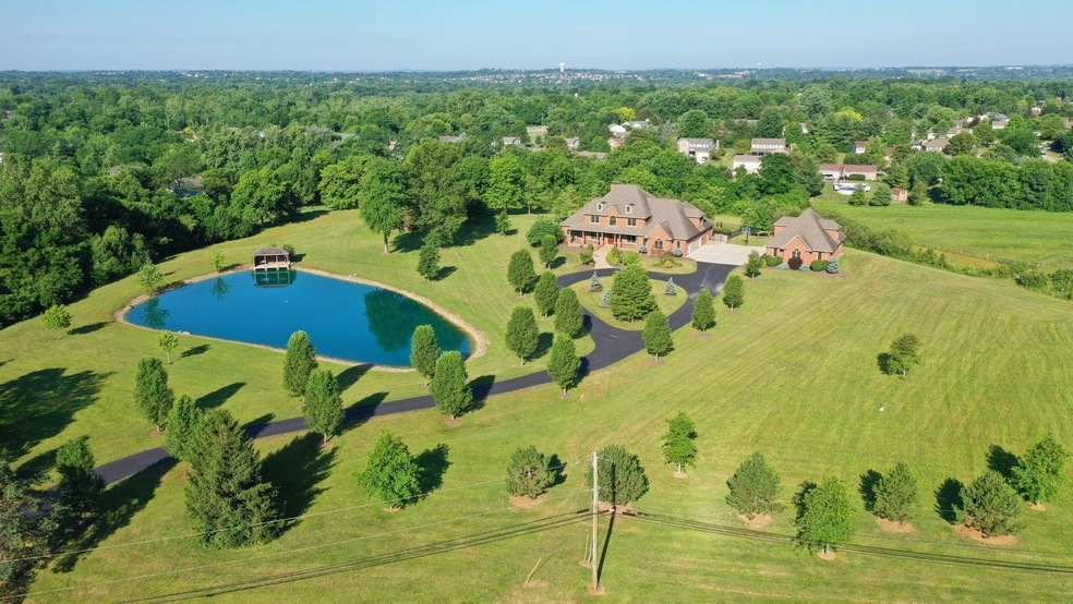 6209 Yankee Rd, Liberty Township, OH 45044 - photo 1