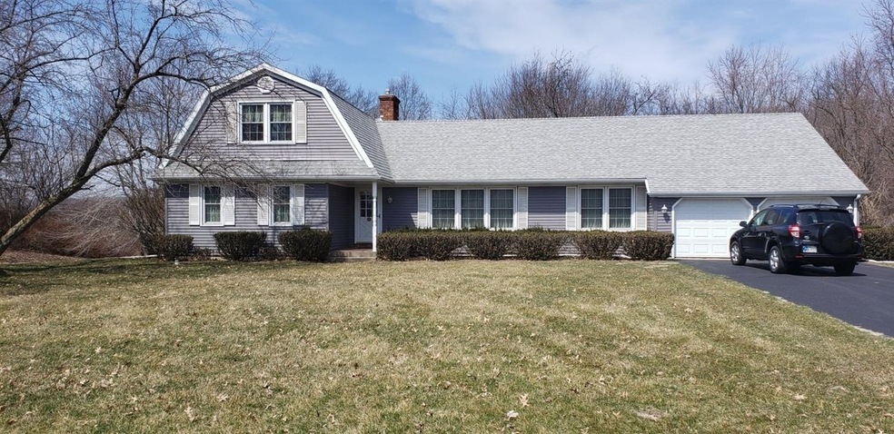 3621 W Windsor Ct, La Porte, IN 46350 - photo 1