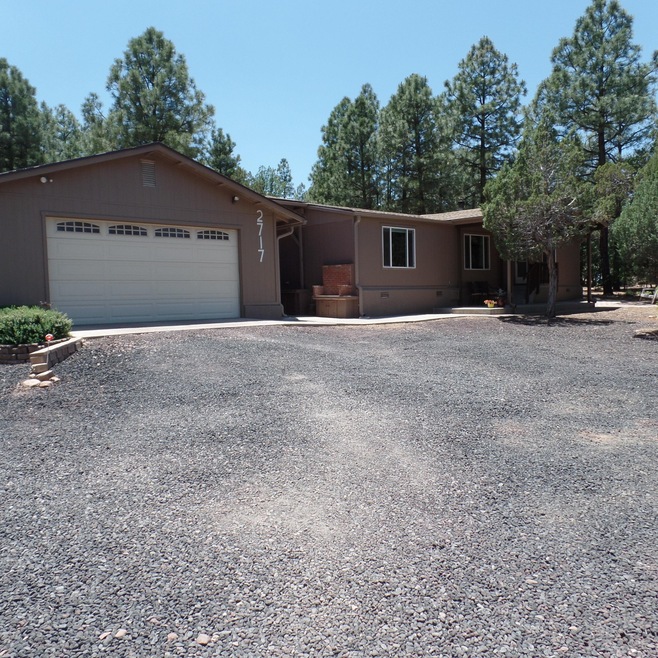 2717 Ellsworth Ave, Show Low, AZ 85901 - photo 1