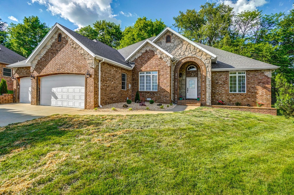 3839 Fox Grape St-3