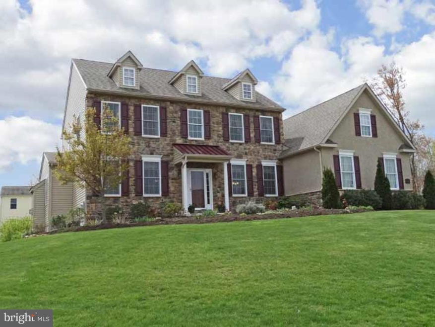 238 Royal Ct, Langhorne, PA 19047 - photo 1